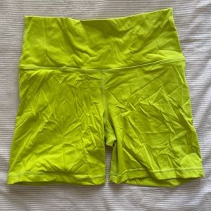SET Active Women's Neon Shorts